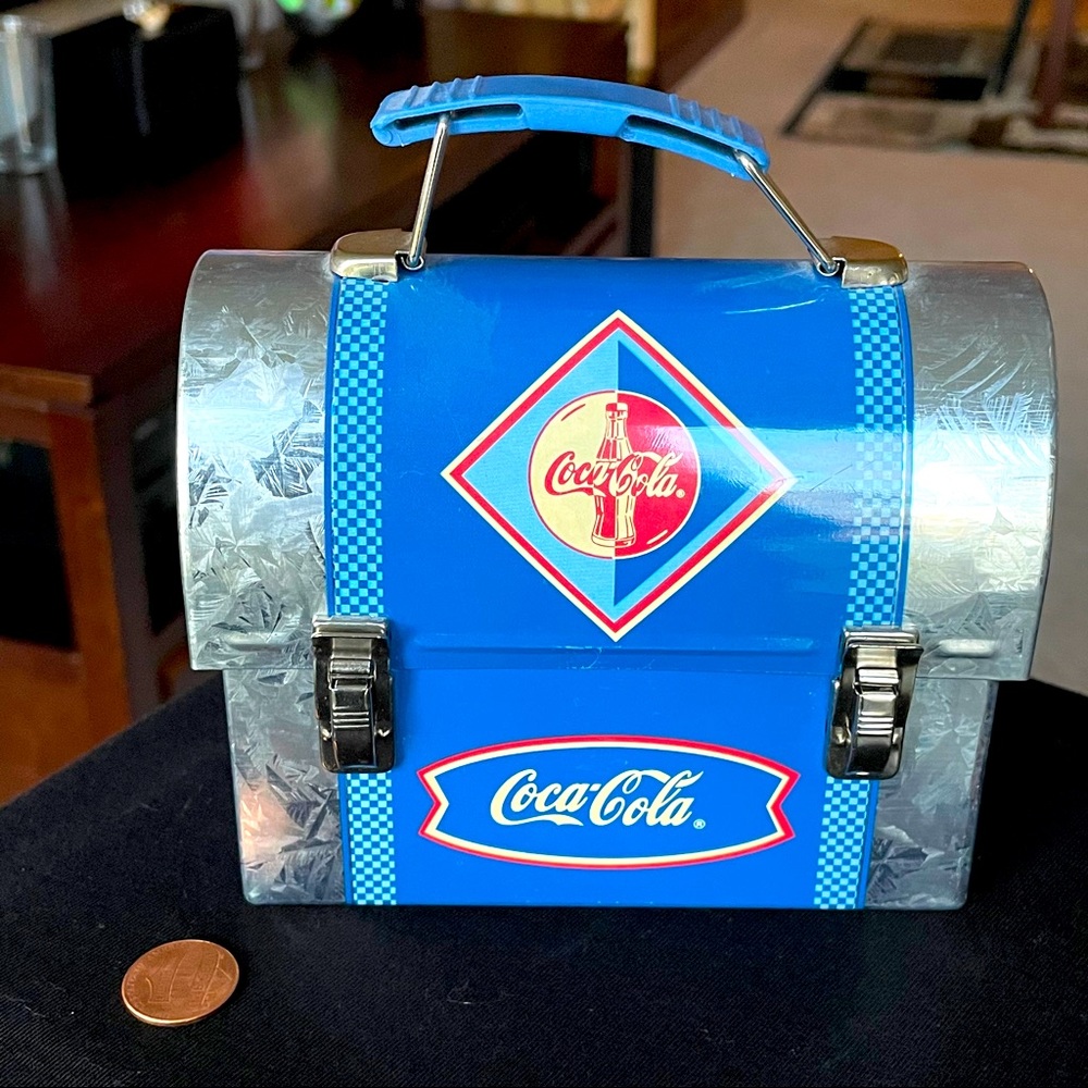 Coca-Cola Metal Mini Blue Lunch for Collectors